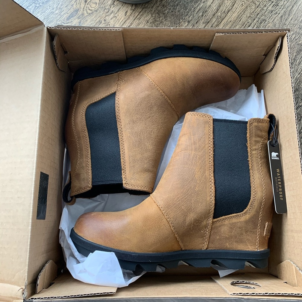 Sorel Joan of Arctic Wedge II Chelsea Bootie